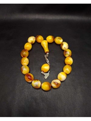 Han Ticarethane 17'li Sarı Hareli Fıçı Kesim Maskot Toz Kehribar Tesbih