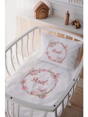 Lilabio %100 Pamuk Saten Isme Özel Isimli Anne Yanı Beşik Nevresim Takımı Çiçek