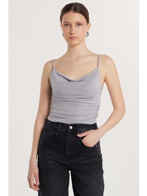 Tudors Kadın Slim Fit Dar Kesim Ince Askılı Gri Bluz