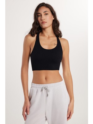 Tudors Kadın Slim Fit Dar Kesim Askılı U Yaka Siyah Crop Atlet