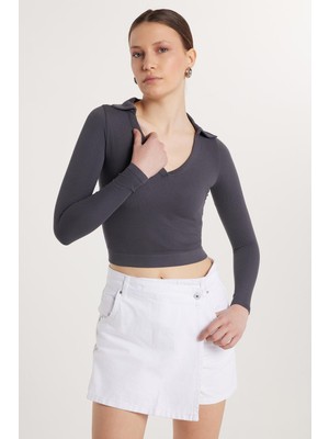 Tudors Kadın Slim Fit Dar Kesim V Yaka Antrasit Bluz