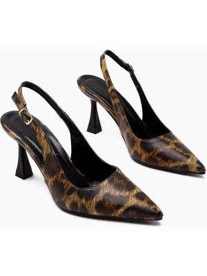 Limoya Zamira Leopar Desenli Önü Kapalı Topuklu Kadın Ayakkabı