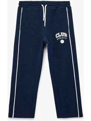 Koton Cepli Beli Bağlamalı Çizgili Baskılı Loose Fit Lacivert Erkek Çocuk Eşofman Altı 6WKB40006TK