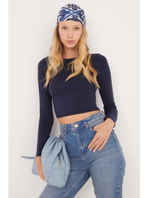 Tudors Kadın Slim Fit Dar Kesim Modal Kumaş Uzun Kollu Bisiklet Yaka Lacivert Bluz