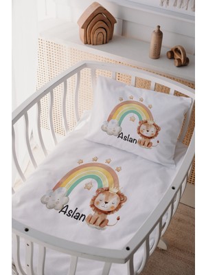 Lilabio %100 Pamuk Saten Aslan Desenli Isme Özel Beşik Nevresim Takımı 60x100 cm