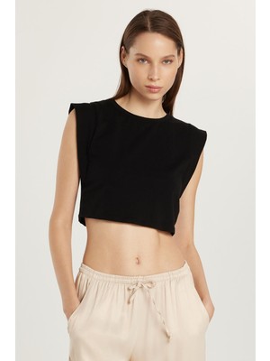 Tudors Kadın Slim Fit Dar Kesim Sıfır Kollu Bisiklet Yaka Siyah Bluz