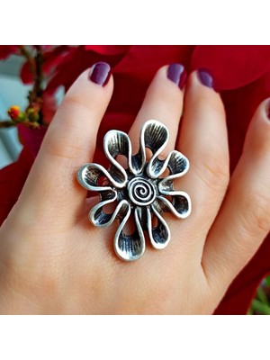 Fildişi Aksesuar Çiçek Şekilli Kadın Yüzük Gümüş Kaplama Ayarlanabilir El Yapımı Yüzük