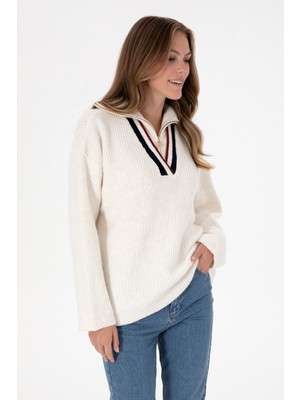 U.S. Polo Assn. Kadın Beyaz V Yaka Fermuarlı Kazak 50309564-VR256