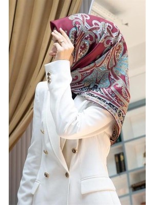 Vissona %100 Twill İpek Şal Desenli Bordo Renkli 90x90 Eşarp Dikim Şekli : El Dikişi