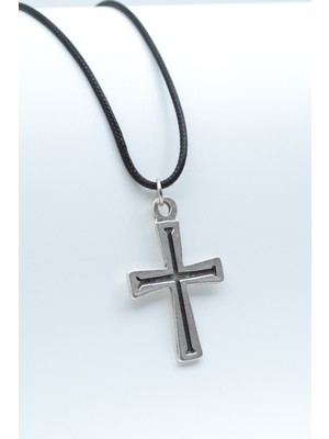 IDR Haç Gümüş Kaplama Deri İp Kolye