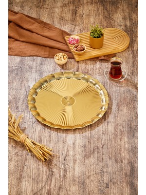 Cooker 35 cm Gold Tepsi – Parlak Yüzeyli Şık Servis ve Sunum Tepsisi