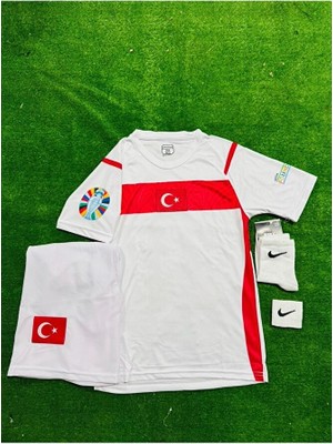 Legent Lady Türkiye 2026 Isimsiz Deplasman Beyaz Milli Takım Çocuk Forması 4'lü Set