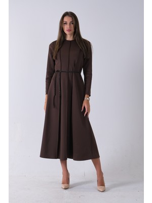 Feminist Kahve Bisiklet Yaka Önü Pile Detaylı Beli Kemerli Elbise 4593453.05