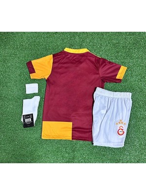 Legent Lady .g'.â.l.a.t.â.s.a.r.â.y 2025/26 Yeni Sezon 5 Yıldızlı Isimsiz Iç Saha Çubuklu Çocuk Forması