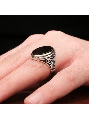 Mem Güney Silver Oniks Siyah Taşlı Zarif Görünüm 925 Ayar Erkek Gümüş Yüzük