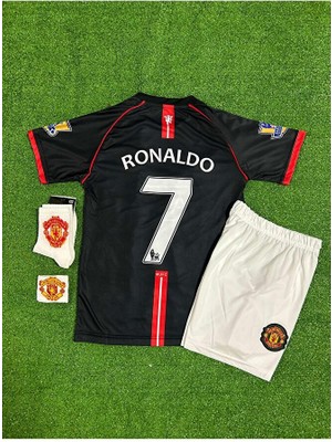 FRAGOLA Manchester United 2008 Cristiano Ronaldo Deplasman Çocuk Forması (Black-Armalı Set)