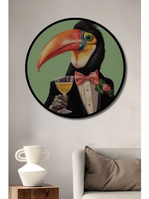 Teona Ahşap Çerçeve Görünümlü Tukan Şık Giyimli Dekoratif Ahşap Mdf Ev Duvar Tablo Yuvarlak Ev Duvar Tablo