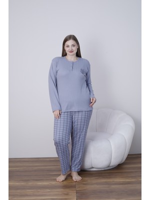 Temporium Kadın Kışlık Büyük Beden Curve Nakışlı Desenli Yakası Düğmeli Uzun Kollu Pijama Takımı