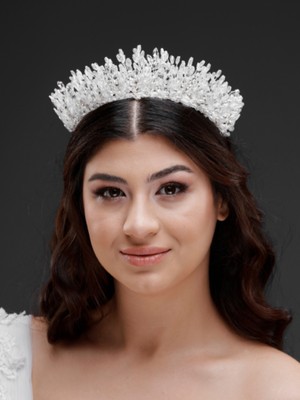 Magic Tiara Kristal Detaylı Işıltılı Gelin, Kutlama Tacı – Zarif Taşlı Düğün, Nişan ve Kına Saç Aksesuarı