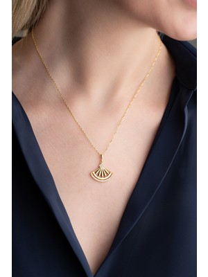 Famira 925 Ayar Gümüş Trend Kolye