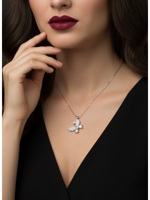Parmas Design Kelebek Beyaz Zirkon Taşlı 925 Ayar Gümüş Kadın Kolye