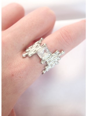 Evyora Silver Renk Tırtıklı Kalın Baget Taş Tasarım Ayarlanabilir Yüzük