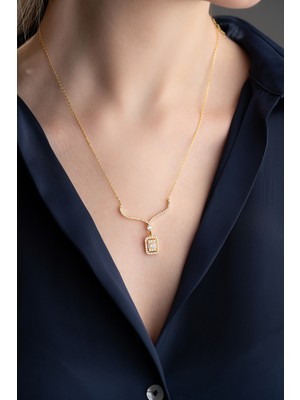 Famira 925 Ayar Gold Gümüş Baget Kolye