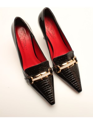İdil Idil    Siyah Rugan Tokalı Kadın Stiletto