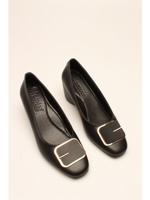 İdil Idil   Siyah Cilt Tokalı Kadın Topuklu