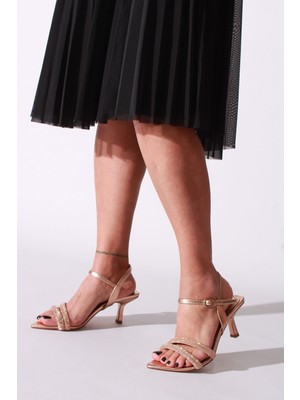 İdil Idil     Rose Taşlı Kırışık Rugan Kadın  Topuklu