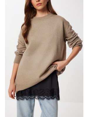 Happiness İstanbul Dantelli Saten Yüzeyli Kamisol LRX0016 Siyah