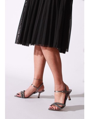 İdil Idil     Platin Taşlı Kırışık Rugan Kadın  Topuklu