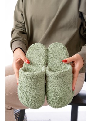 Kuzu Kumaş Yünlü Sessiz Taban Kadın Terlik Kapalı Ev Terliği