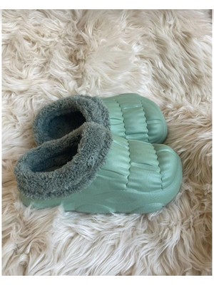 Akınalbella Kadın Kaymaz Taban Ev Içi Peluş Terlik