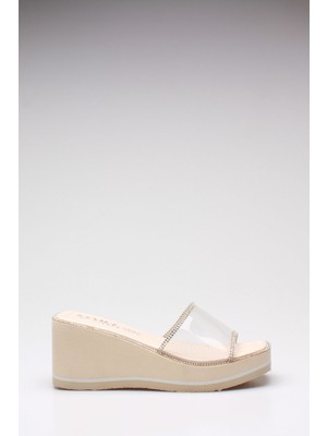 İdil Idil   Ten Kadın Terlik