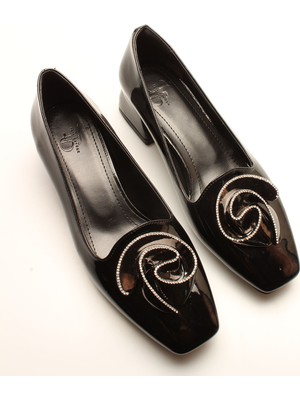 İdil Idil    Siyah Rugan Tokalı Kadın Topuklu