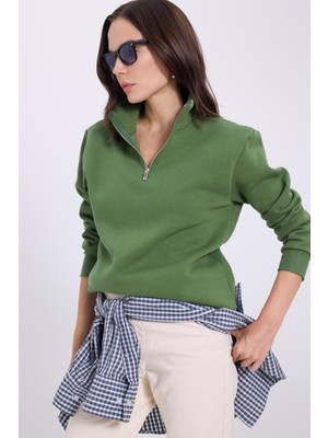 Tudors Kadın Relax Fit Rahat Kesim Pamuklu Içi Polarlı Yarım Fermuarlı Yeşil Dik Yaka Sweatshirt