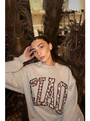 Quzu Kadın Leopar Desenli Baskılı Oversize Sweatshirt Gri