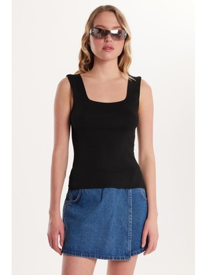 Tudors Kadın Standart Fit Askılı U Yaka Fitilli Siyah Body Atlet