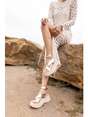 Angelina Jones Zoey Kadın Vızon Kum Suet Parmak Arası Detay Sandalet