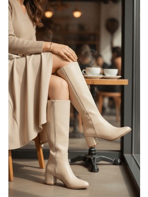 Divolya Despina Bej Deri Topuklu (5 cm Topuklu ) Yanı Fermuarlı Günlük Kullanım Çizme