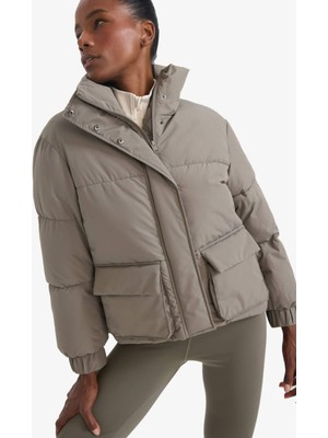 DeFacto Su İtici Oversize Fit Geniş Kalıp Dik Yaka Fermuarlı Çıtçıtlı Cepli Şişme Mont E9266AX25WN