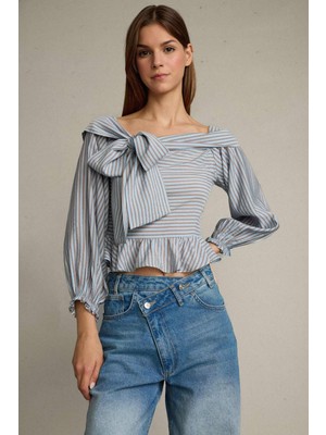 DeFacto Kayık Yaka Fiyonk Detaylı Çizgili Uzun Kollu Bluz G5001AX25WN