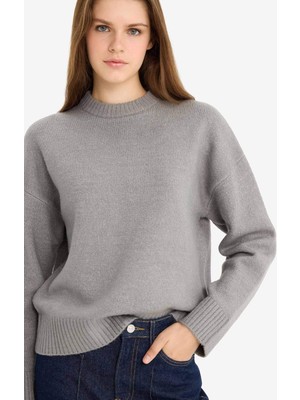 DeFacto Oversize Geniş Kalıp Bisiklet Yaka Triko Kazak R6044AZ25WN