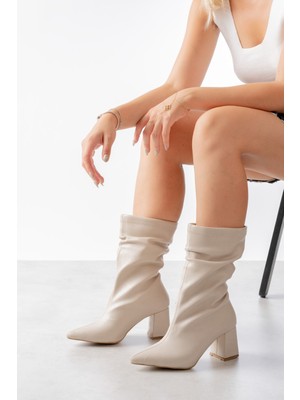 Divolya Madame Bej Büzgülü Sivri Buruni (8 cm Topuk Boyu) Günlük Kullanım Bot