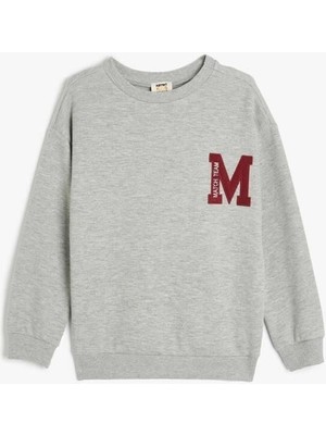 Three Sisters Butik Koton Erkek Çocuk Bisiklet Yaka Slogan Baskılı Uzun Kollu Sweatshirt