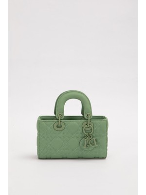 Lêvi D'or Yeşil Aksesuarlı Kapitone El Çantası