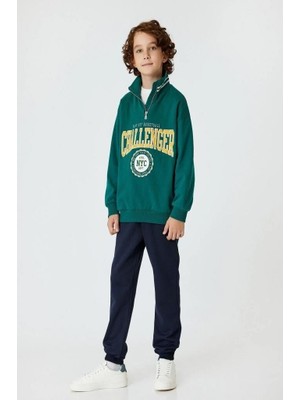 Three Sisters Butik Koton Erkek Çocuk Sweatshirt Dik Yaka Yarım Fermuarlı Kolej Baskılı Pamuklu