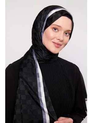 Lêvi D'or Siyah - Ekru Çizgili Dama Desen Monogram Şal