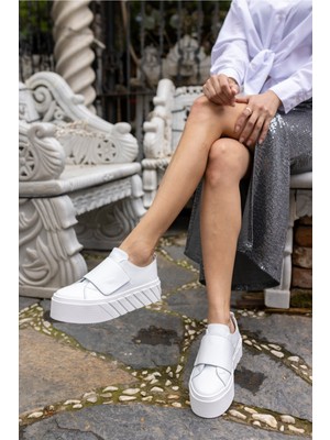 Angelina Jones Carrola Kadin Siyah Gercek Deri Sneaker